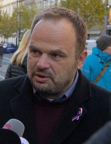 Šmarda (SOCDEM): Stát vykrádá státní lesy, aby omezil své půjčky