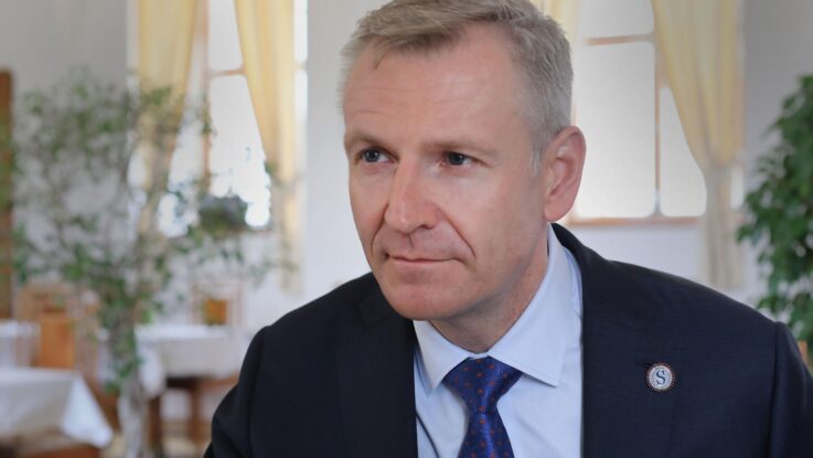 Senátor Hraba: Po naše zbrojovky se dlouhá léta doslova šlapalo