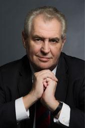 Miloš Zeman: Trump je jediný, kdo se snaží o mír na Ukrajině, zatímco EU jen prázdně hovoří