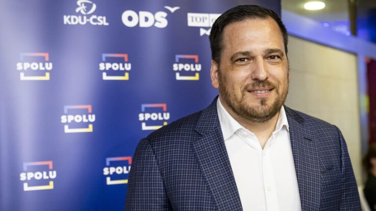 Zdechovský (KDU-ČSL): Filip Turek a jeho vazby na nacistický režim