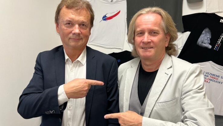 Musílek (Trikolora): Michel Houellebecq: „Jedinci s humanitárními idejemi představují pohromu“