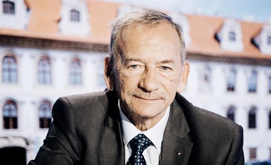 Malý (Trikolora): Učitelka Martina Bednářová – byly spuštěny politické procesy