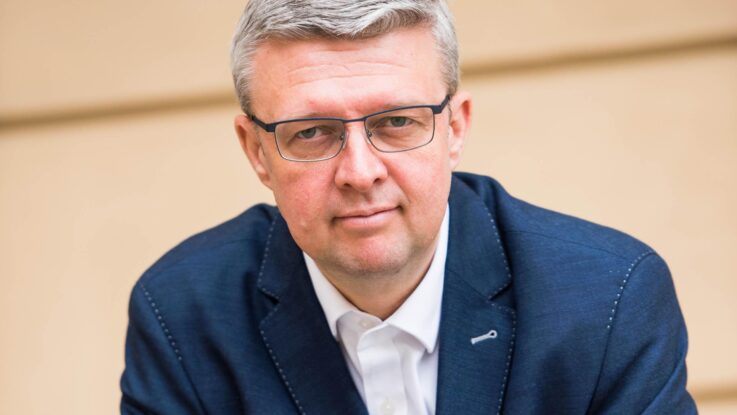 Havlíček (ANO): Evropu zachraňují jen kšandy před pádem do propasti