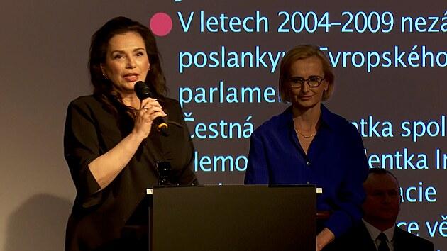 Bobošíková (Stačilo!): Investujme do důstojného života, nikoli do války