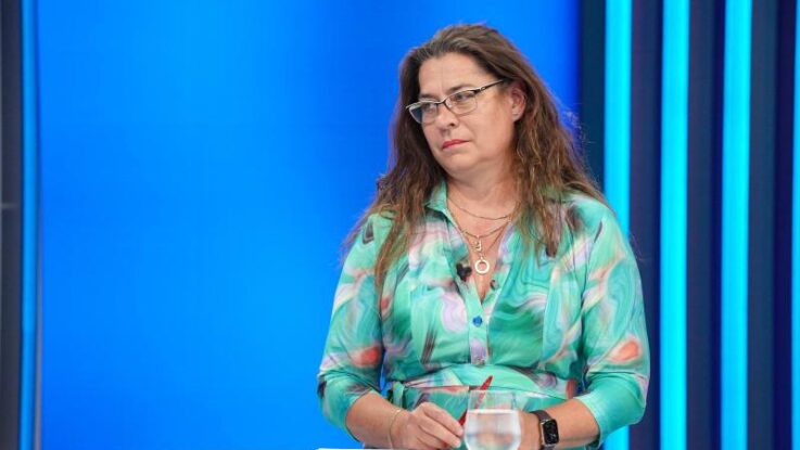 pestova ano zahadny golfovy spolecnik ministra valka Peštová (ANO): Záhadný golfový společník ministra Válka
