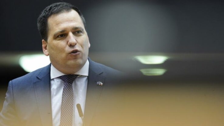 Zdechovský (KDU-ČSL): Úplně obrovská nesmyslnost