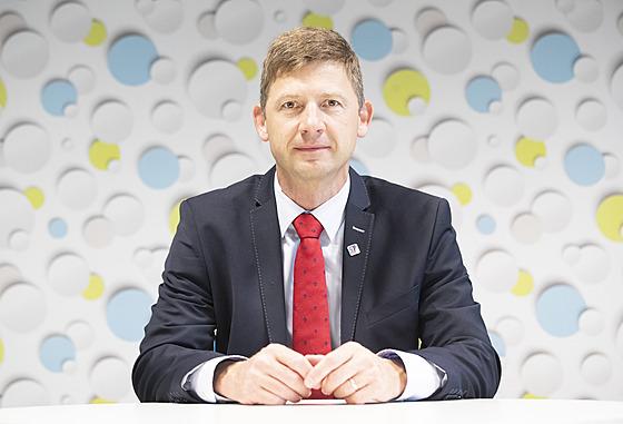 Latýn (SPD): Existují alternativní způsoby, jak zajistit bezpečnost Ukrajiny mimo vojenské garance