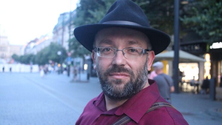 Sterzik (Dost bylo!): O figurkách na šachovém stole