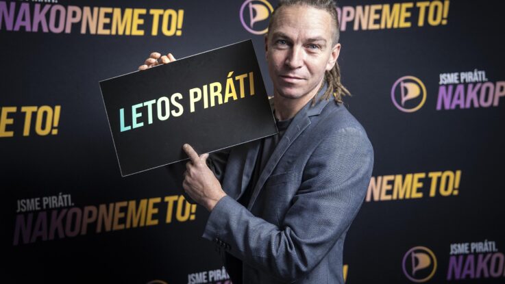 bartos pirati navrhli jsme provereni turka bezpecnostnimi organy Bartoš (Piráti): Navrhli jsme prověření Turka bezpečnostními orgány