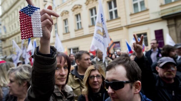 Národní demokracie: Aktuální politická situace je závěrečným akordem SPD