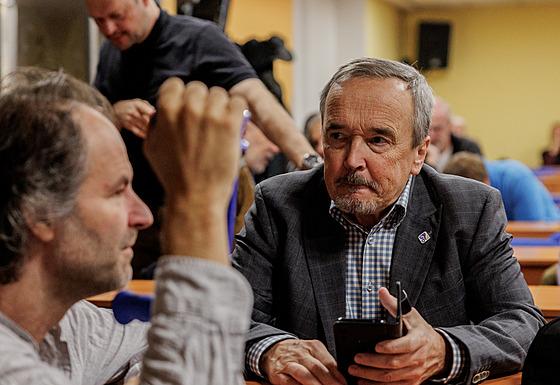 kobza zmenila se politika na strukturovany zlocin Kobza: Změnila se politika na strukturovaný zločin